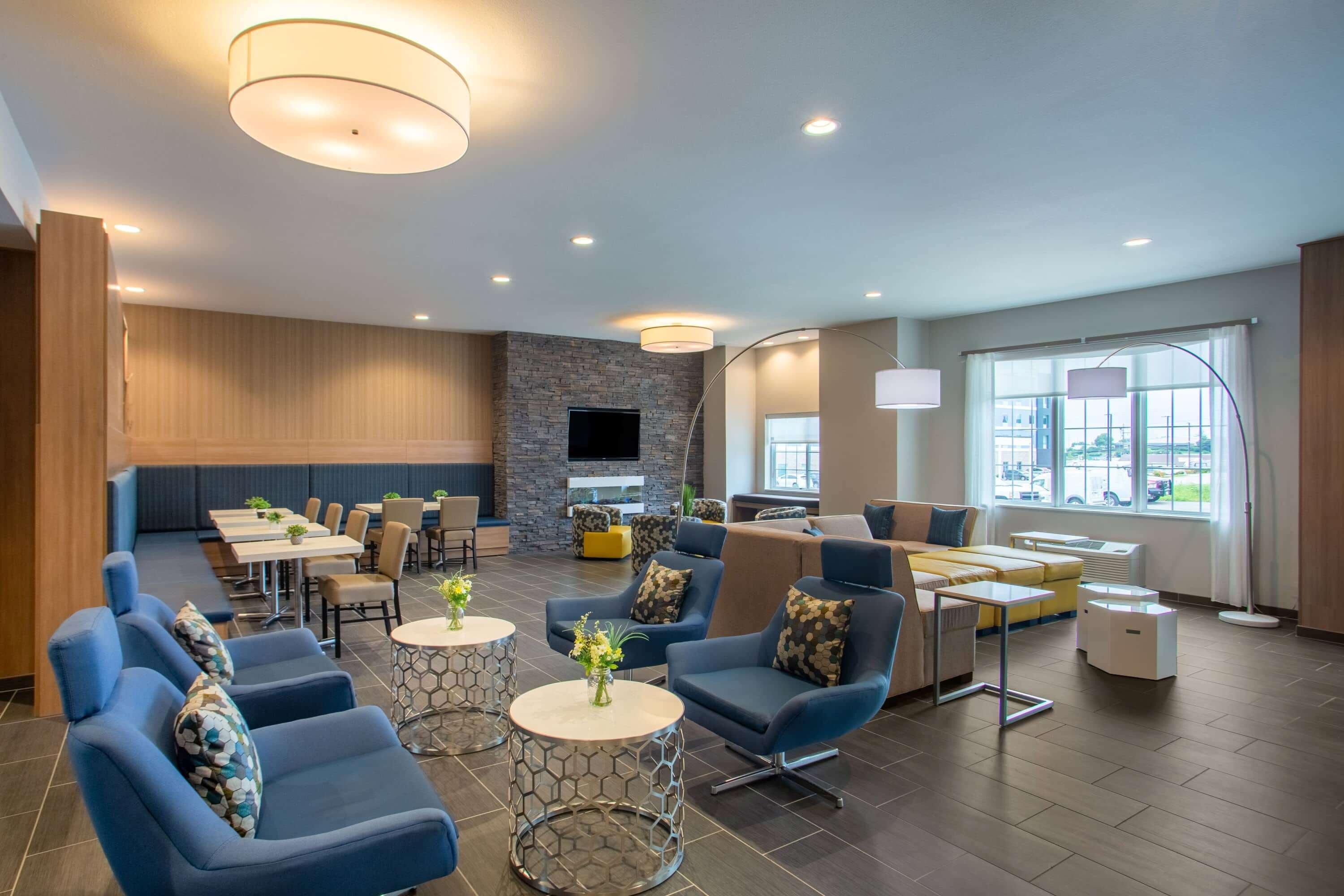 Microtel Inn & Suites By Wyndham Liberty/Ne Kansas City Area Bagian luar foto